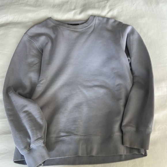 BRANDY MELVILLE PURPLE ERICA SWEATSHIRT - Picture 4 of 4
